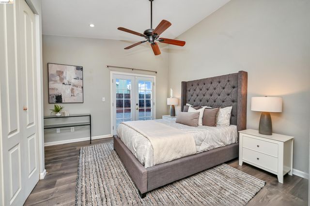 200 Spindrift Ct, Oakley, CA 94561