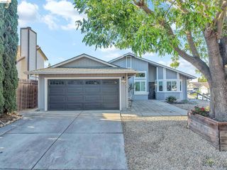 200 Spindrift Ct, Oakley, CA 94561