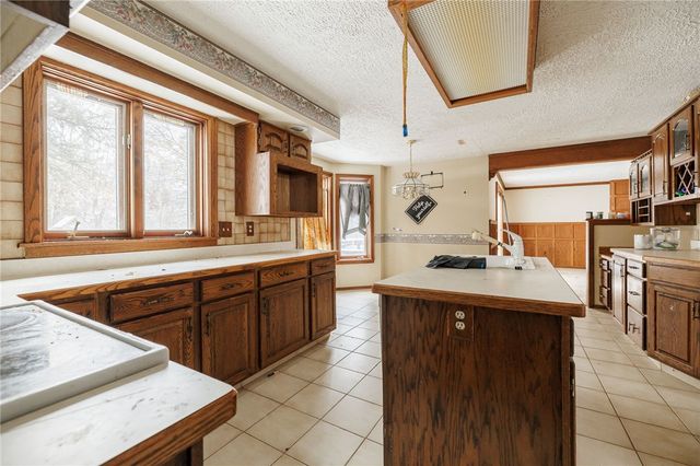 395 Taylor Rd, Mendon, NY 14472