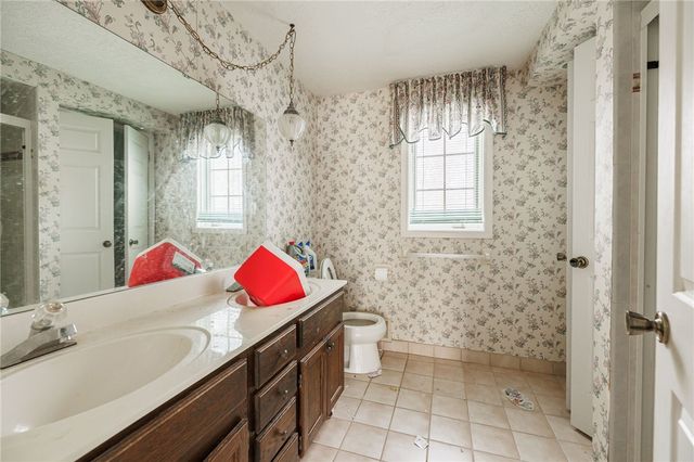 395 Taylor Rd, Mendon, NY 14472