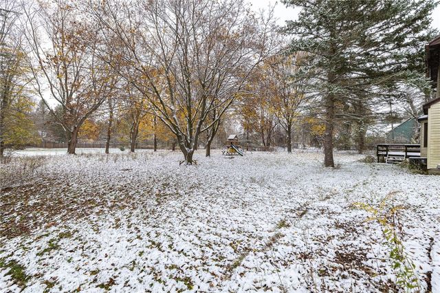 395 Taylor Rd, Mendon, NY 14472