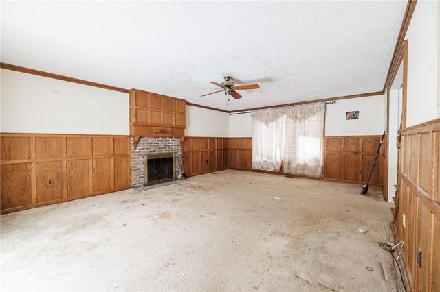 395 Taylor Rd, Mendon, NY 14472