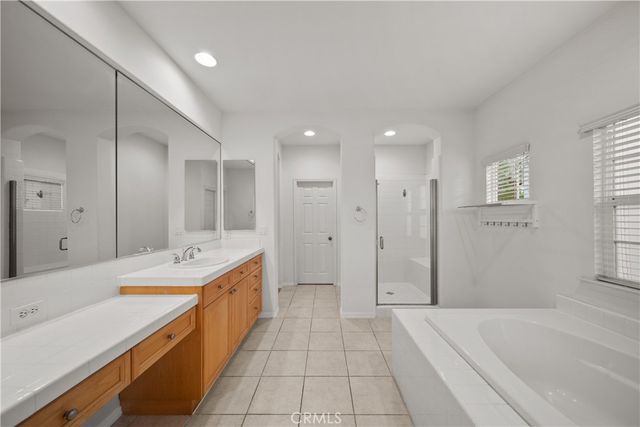 27032 Edgewater Lane, Valencia, CA 91355