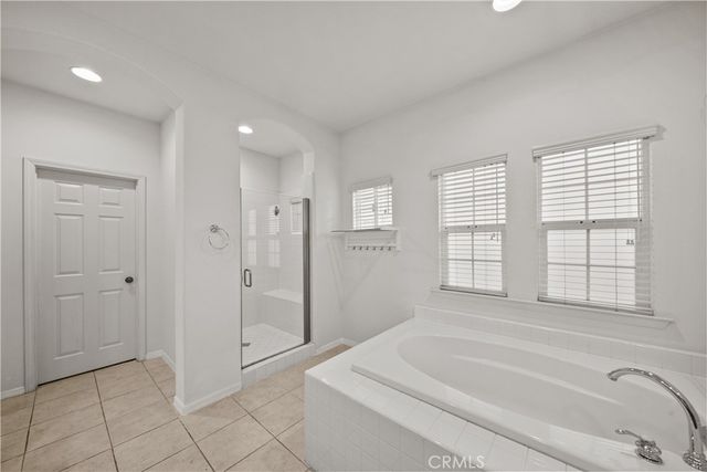 27032 Edgewater Lane, Valencia, CA 91355