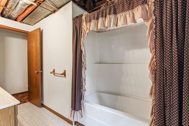 21430 W Birchwood Circle NE, Cedar, MN 55011