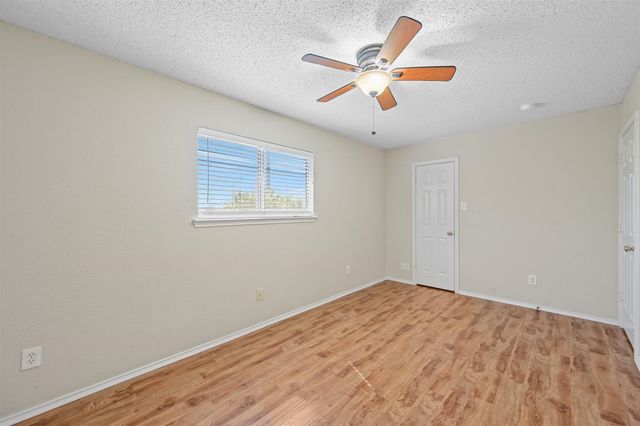 6632 Canyon Oak Drive, Fort Worth, TX 76112