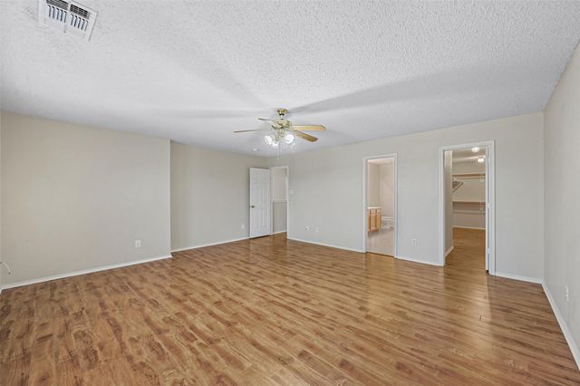 6632 Canyon Oak Drive, Fort Worth, TX 76112