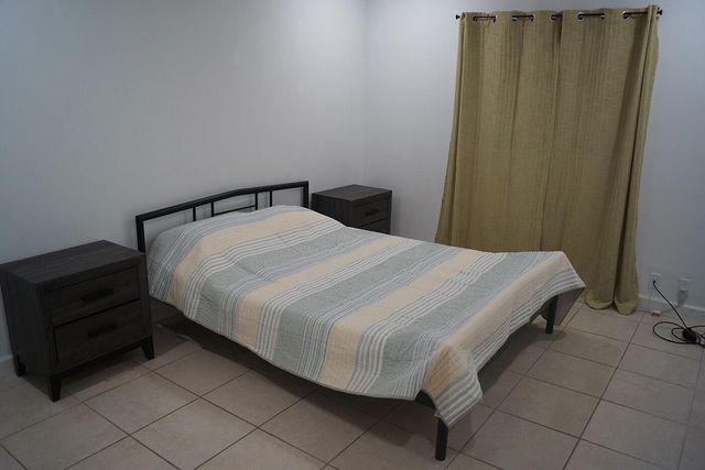 1250 E SAMPLE Road 303, Pompano Beach, FL 33064
