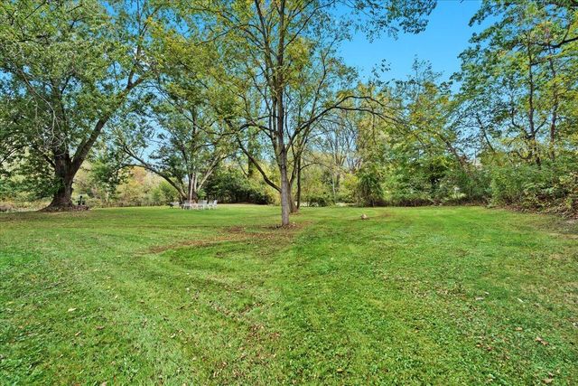 10932 Green Oaks Drive, South Lyon, MI 48178
