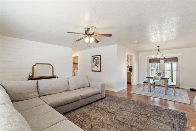 4236 W 2200 N, Plain City, UT 84404