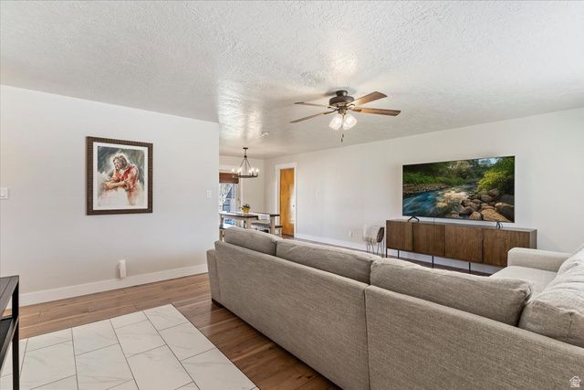 4236 W 2200 N, Plain City, UT 84404