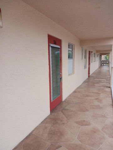 1040 COUNTRY CLUB Drive 306, Margate, FL 33063