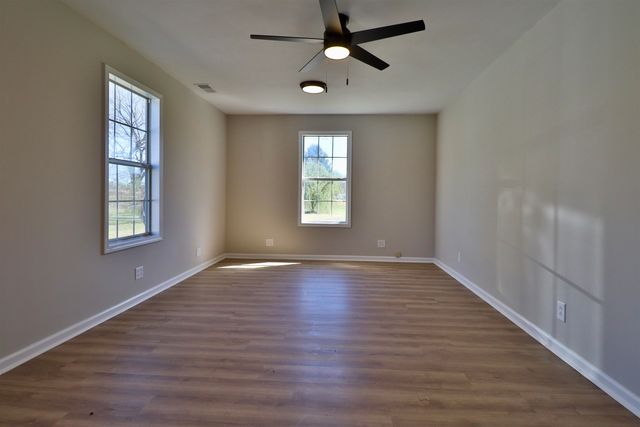 297 JOE BARFIELD RD, Henning, TN 38041