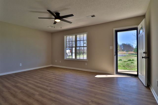 297 JOE BARFIELD RD, Henning, TN 38041