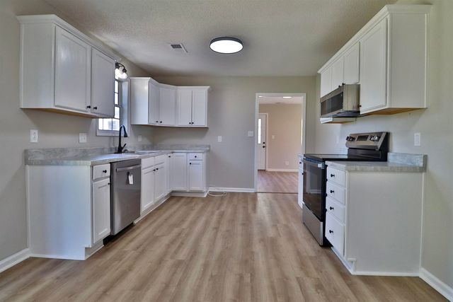 297 JOE BARFIELD RD, Henning, TN 38041