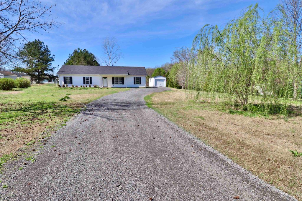 297 JOE BARFIELD RD, Henning, TN 38041