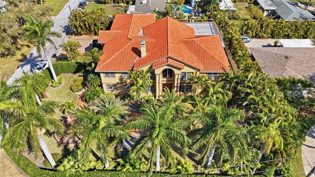 303 SUNNY LANE, Belleair, FL 33756