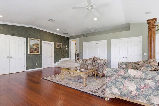 303 SUNNY LANE, Belleair, FL 33756