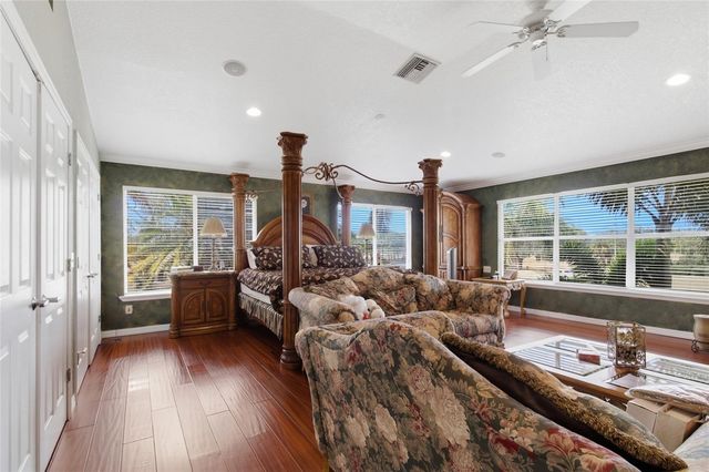 303 SUNNY LANE, Belleair, FL 33756