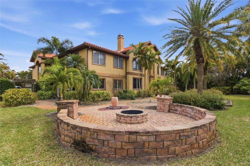 303 SUNNY LANE, Belleair, FL 33756