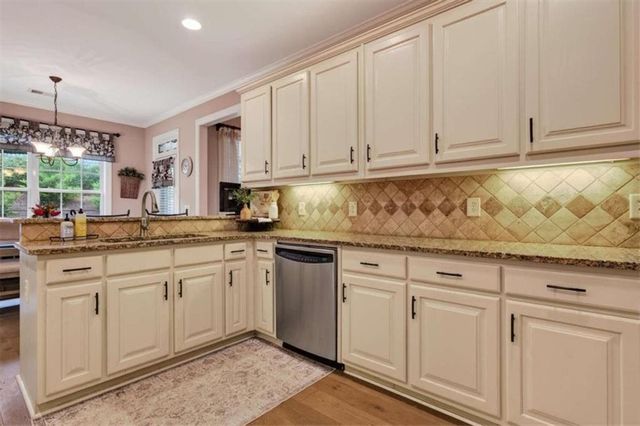 224 Amelia Way, Loganville, GA 30052
