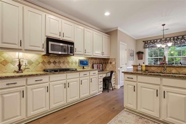 224 Amelia Way, Loganville, GA 30052