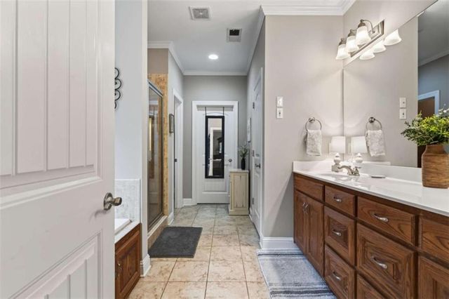 224 Amelia Way, Loganville, GA 30052
