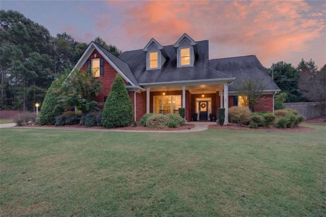 224 Amelia Way, Loganville, GA 30052