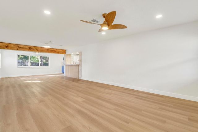 19965 Jasmine Drive, Jupiter, FL 33469