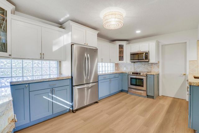 19965 Jasmine Drive, Jupiter, FL 33469