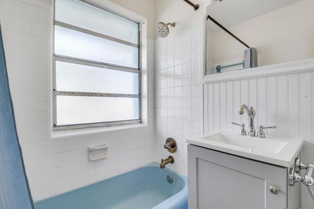 19965 Jasmine Drive, Jupiter, FL 33469