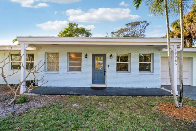 19965 Jasmine Drive, Jupiter, FL 33469