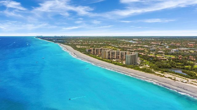 19965 Jasmine Drive, Jupiter, FL 33469