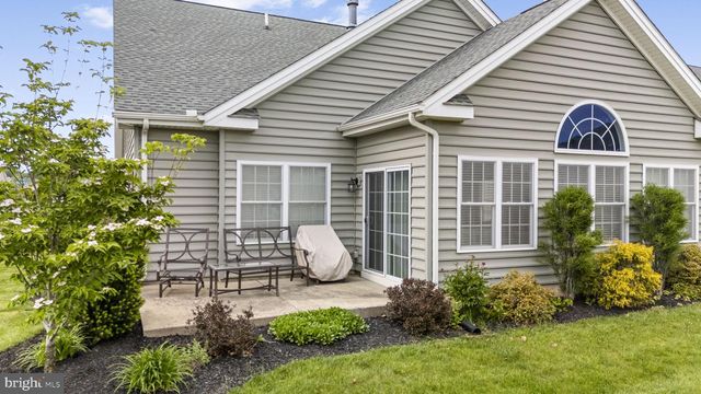 1022 GLORY WAY, Lititz, PA 17543