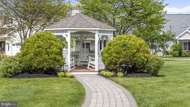 1022 GLORY WAY, Lititz, PA 17543