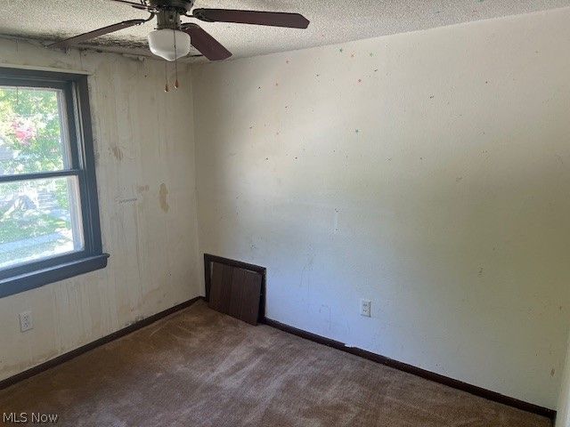 1148 Columbus Drive, Holland, OH 43528