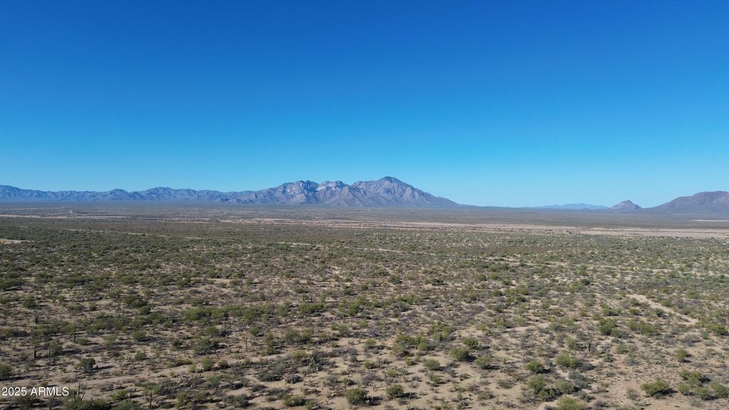 Image 12 of property listing at 411 lots W Reata Boulevard -, Tucson, AZ 85736