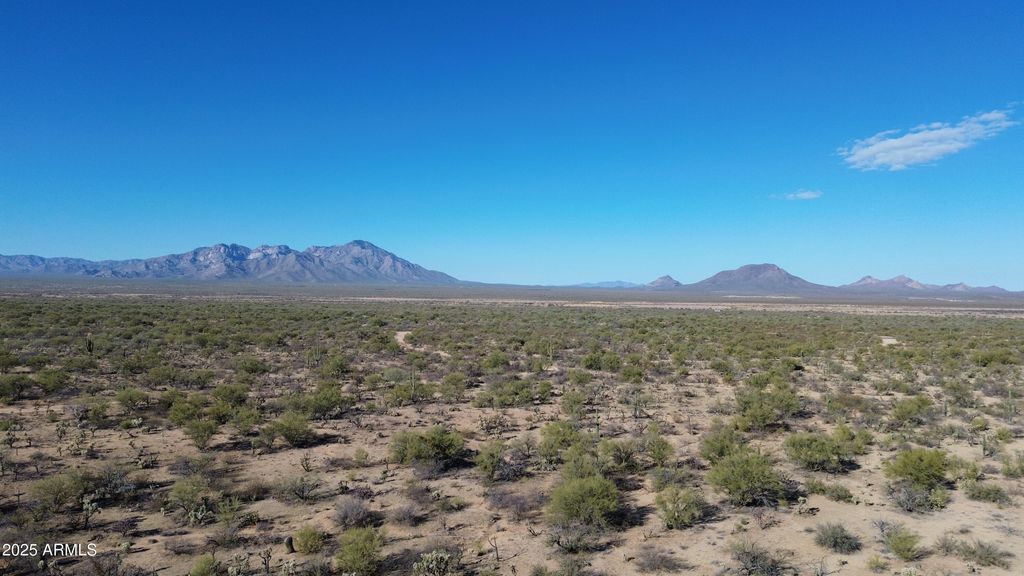 Image 16 of property listing at 411 lots W Reata Boulevard -, Tucson, AZ 85736