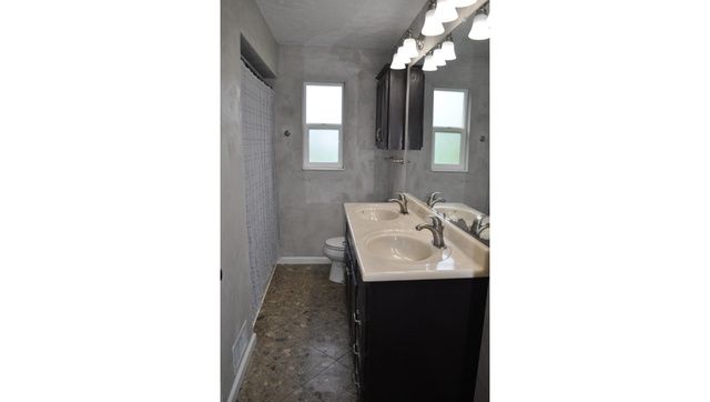 590 WOODLAND CIR, Bountiful, UT 84010