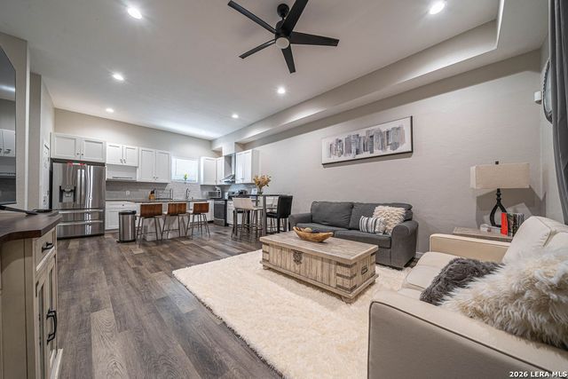 2406 MARTIN LUTHER KING DR, San Antonio, TX 78203