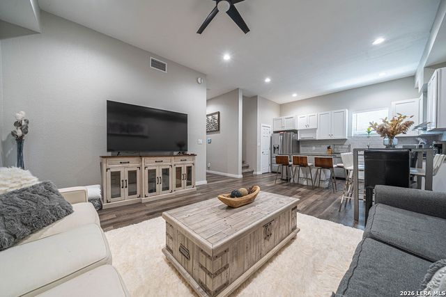 2406 MARTIN LUTHER KING DR, San Antonio, TX 78203