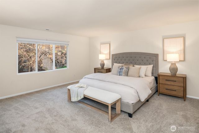 21272 SE 275th Court, Maple Valley, WA 98038