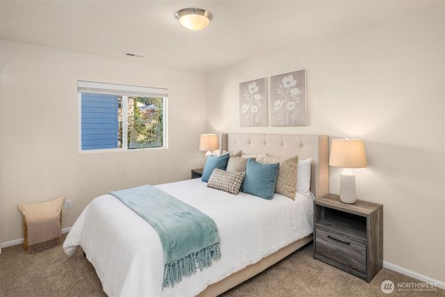 21272 SE 275th Court, Maple Valley, WA 98038