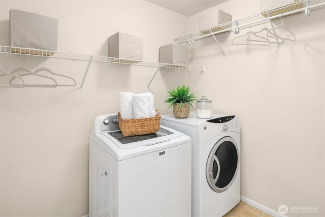 21272 SE 275th Court, Maple Valley, WA 98038