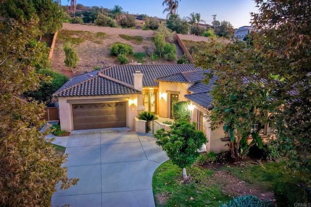 3225 Hidden Estates Lane, Escondido, CA 92027