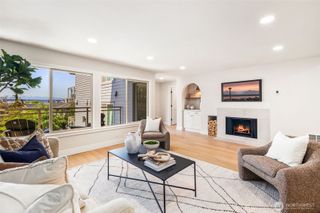 200 James Street #206, Edmonds, WA 98020