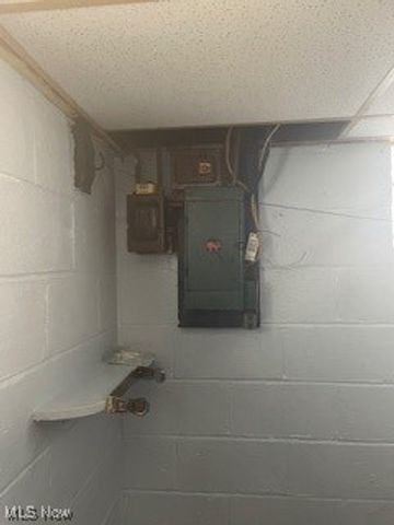 4089 E 175th Street, Cleveland, OH 44128