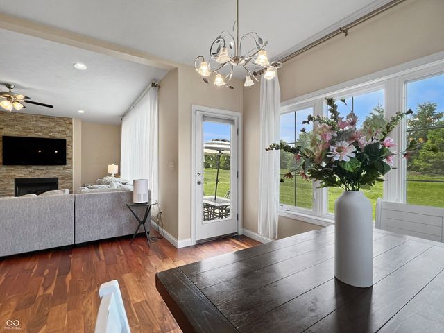 88 Westbrook Court, Columbus, IN 47201