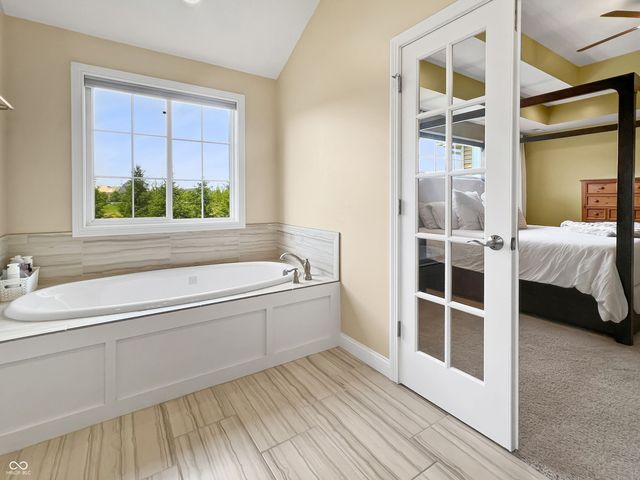 88 Westbrook Court, Columbus, IN 47201