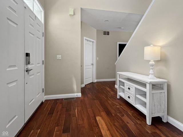 88 Westbrook Court, Columbus, IN 47201